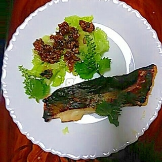 鱈の胡麻油焼きとゴーヤ炒めプレート